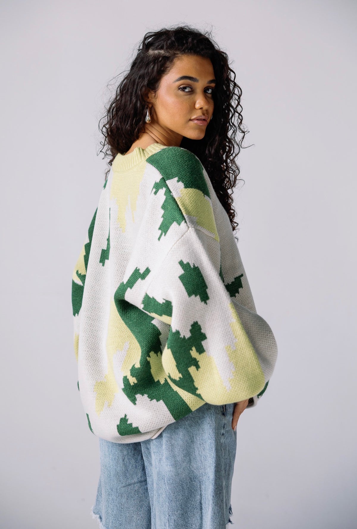 Pixel Theory Pullover in Green