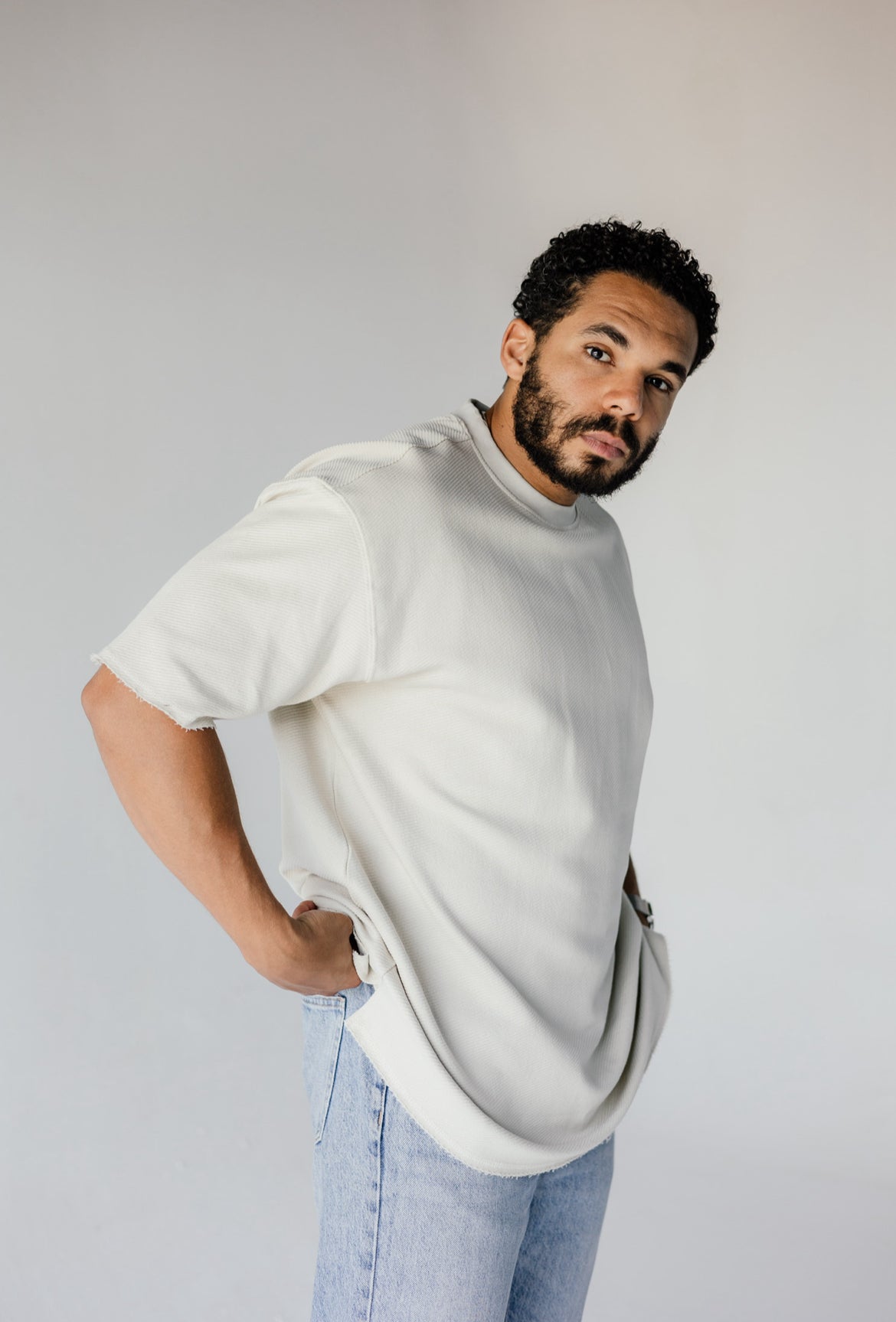 Ripped Oversize Vibe - Beige