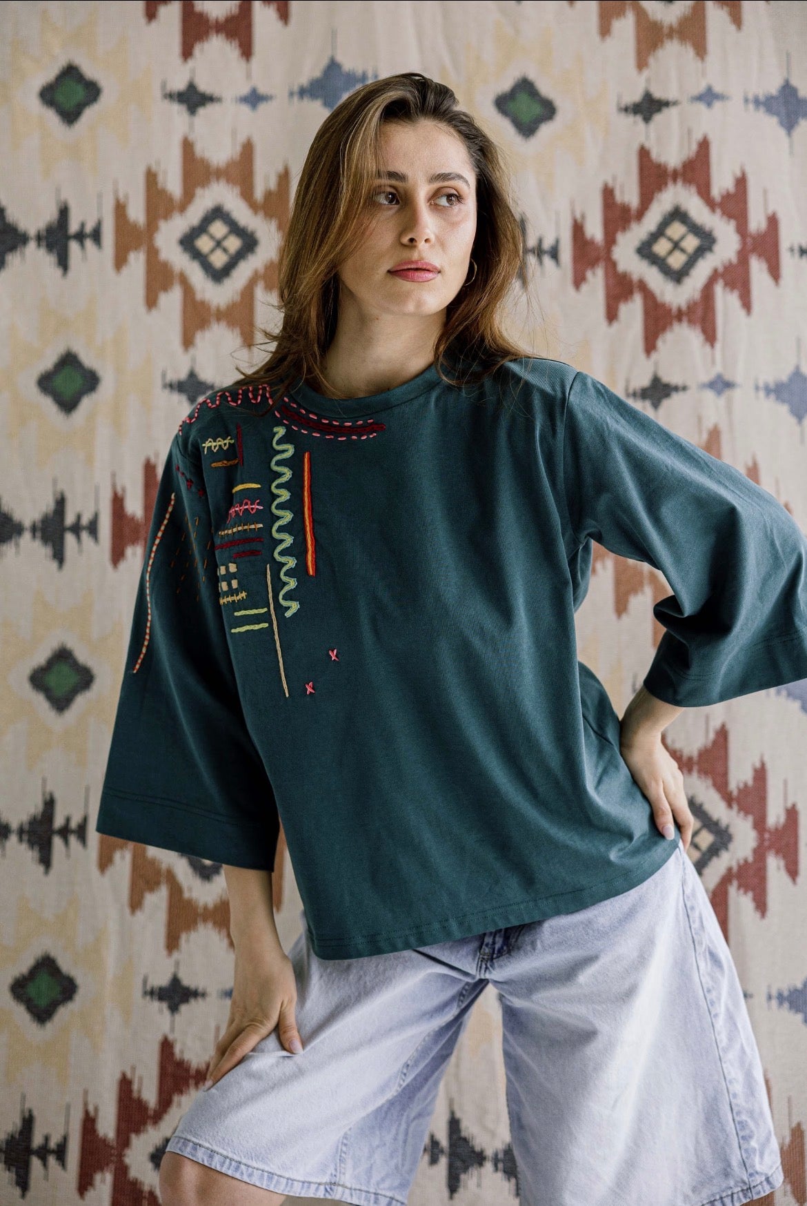 The Sketch Embroidered Tee in Green