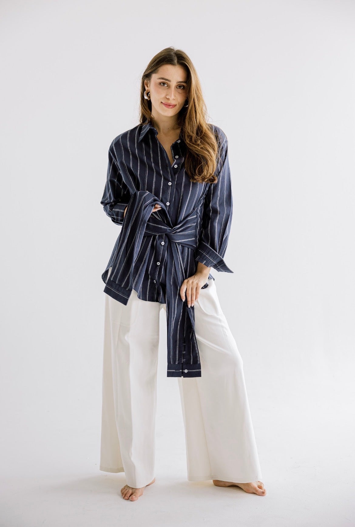 The Structured Tie Shirt in Striped Blue