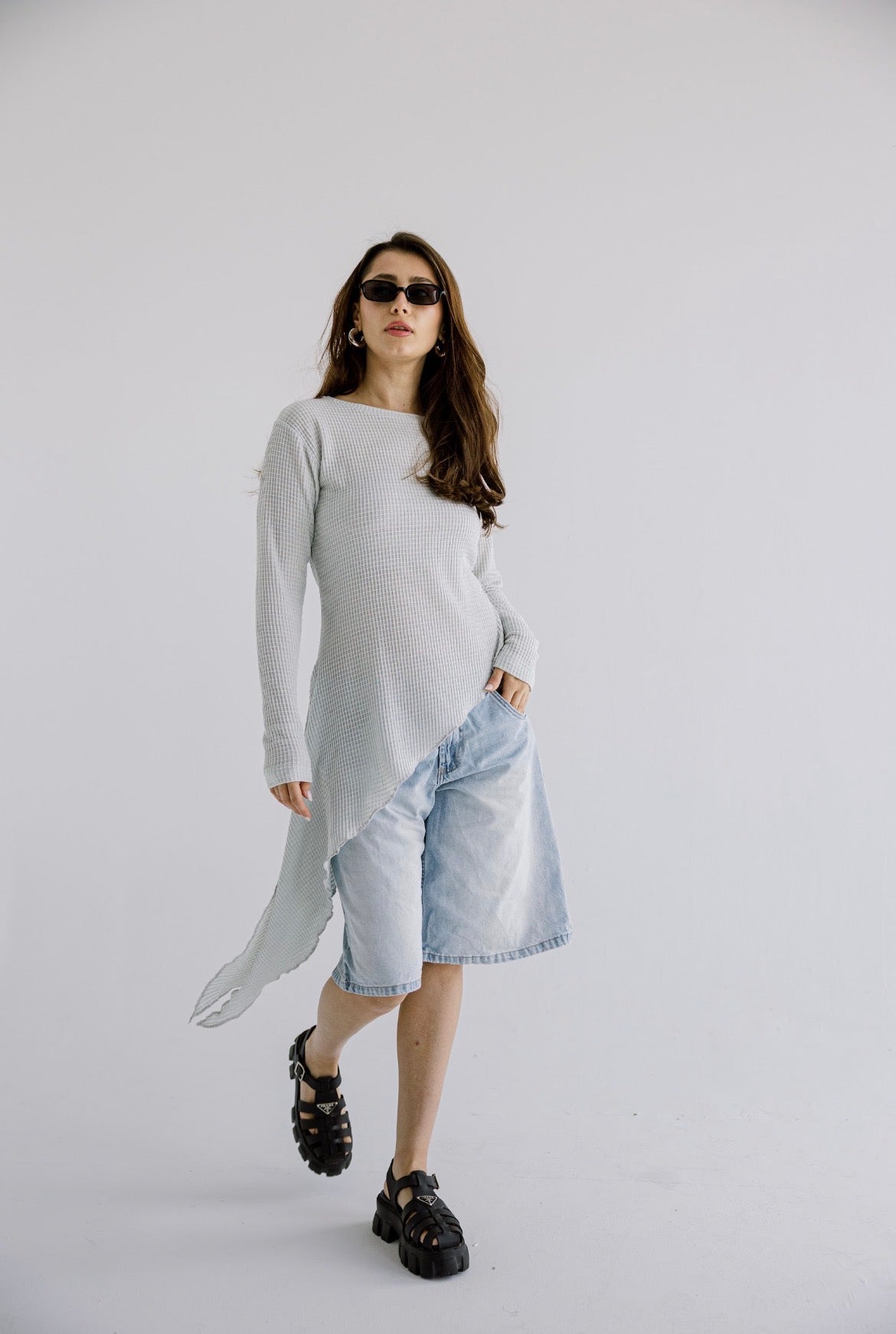 The Flow Top in Light Grey