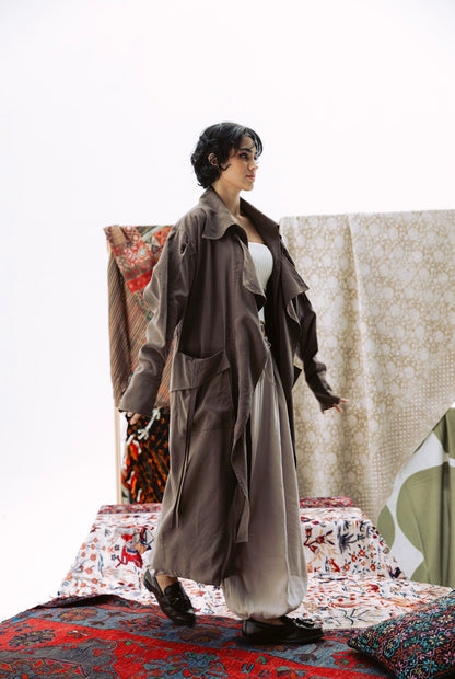 Ziyana Jacket in Brown