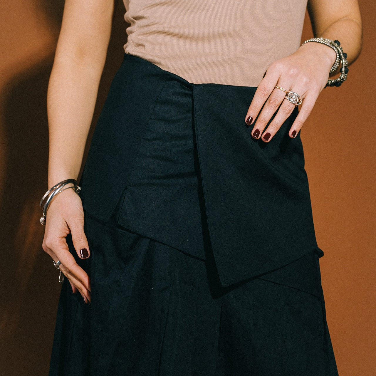 Camellia Pleated Skirt in Black