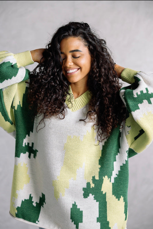 Pixel Theory Pullover in Green