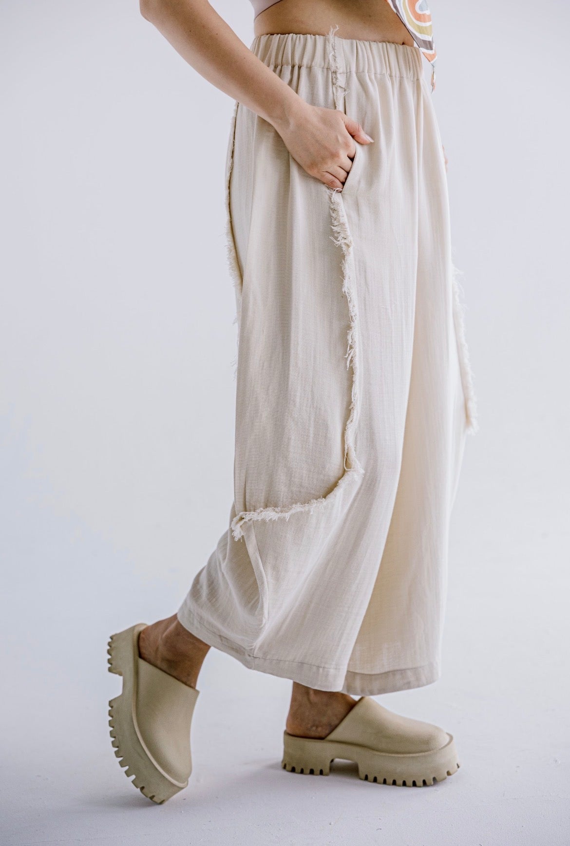 The Drift Pants in Beige