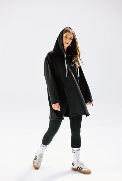 SweatForm Sweatshirt in Black