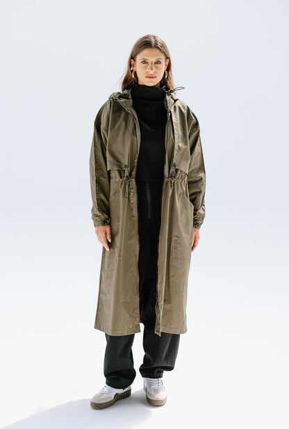 Heavy Waterproof Jacket in Olive