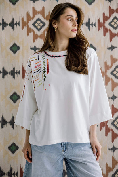 The Sketch Embroidered Tee in Offwhite