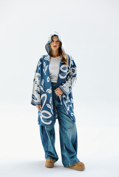 Holy Knit Cardigan in Navy Blue