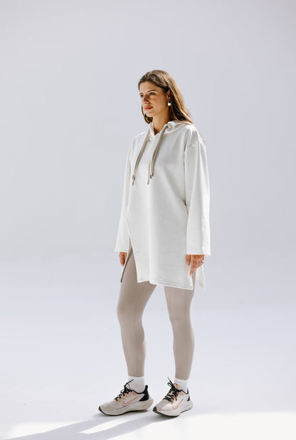 SweatForm Sweatshirt in Off-white