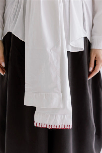 The Structured Tie Shirt in Offwhite