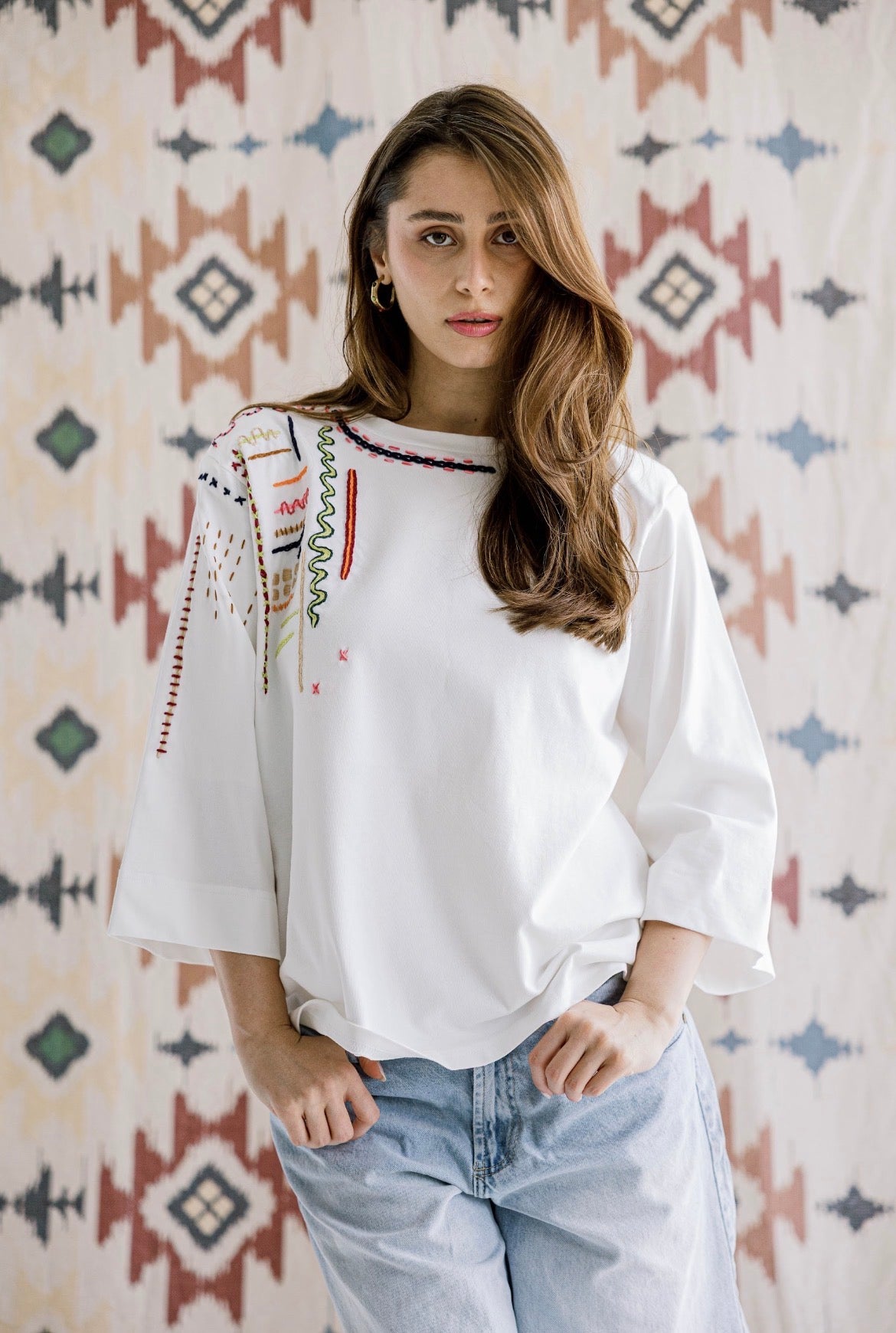 The Sketch Embroidered Tee in Offwhite