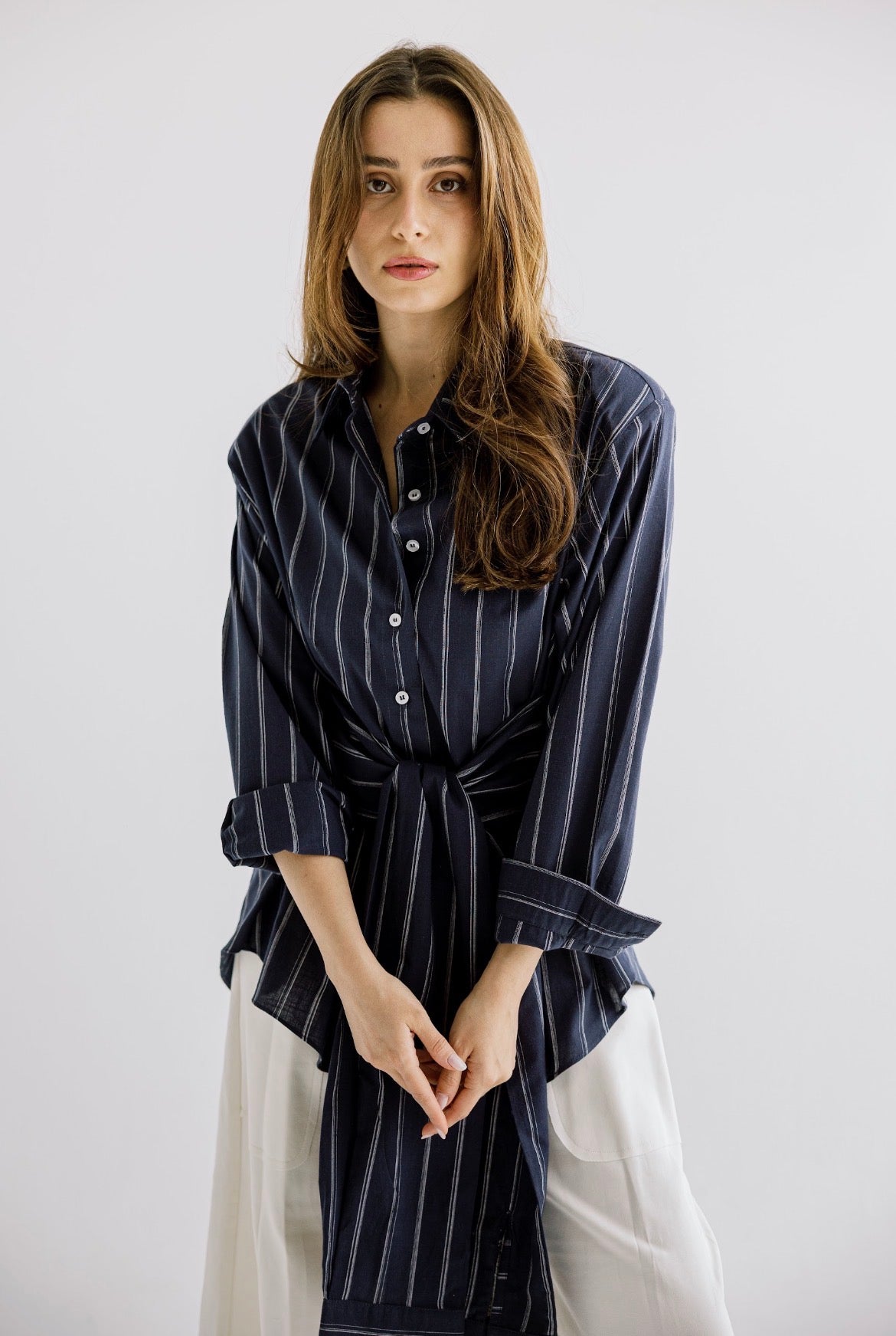 The Structured Tie Shirt in Striped Blue