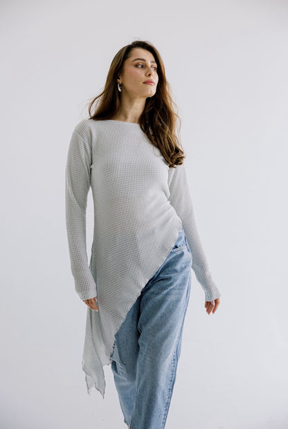 The Flow Top in Light Grey