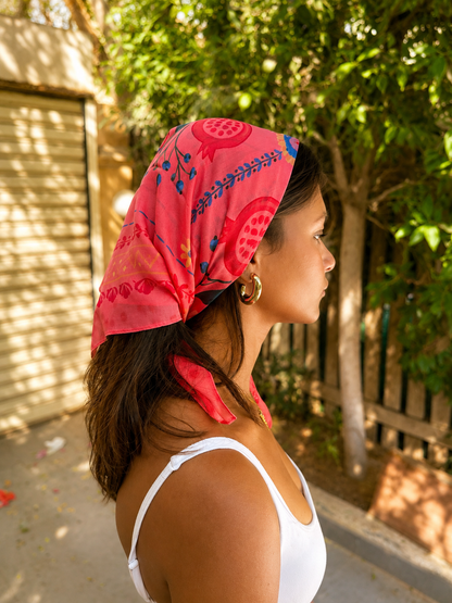 Pomella Bandana