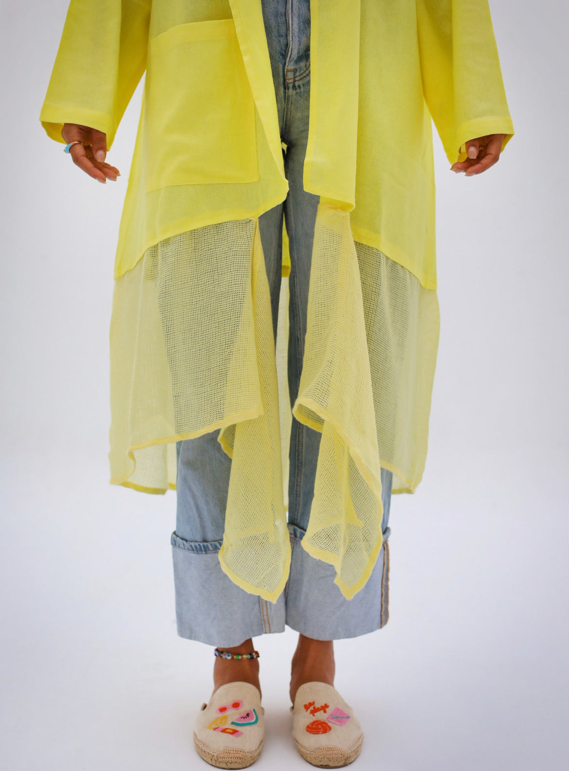 Breathe Linen kimono in yellow